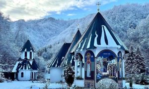 Vjernici se spremaju: Sutra pokloničko pješačenje na ktitorsku slavu manastira Sase