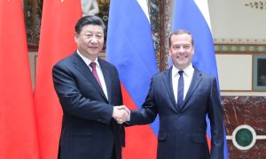 Produbljivanje strateške saradnje: Medvedev u posjeti Si Đinpingu