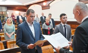 Postao dio gradskog parlamenta: Odbornik Nikola Vukčević položio svečanu zakletvu