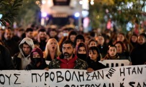 Zbog oružanog incidenta: Demonstranti okupirali sudnicu u Solunu