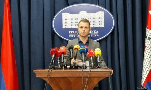 Stanivuković upozorio SNSD: Dogovor ili protesti i barikade