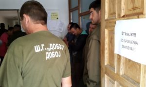Hoće svoje neisplaćene plate: Radnici Šumskog gazdinstva Doboj i dalje u štrajku
