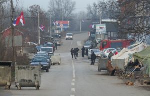 Uklonjene barikade u Zubinom Potoku: U toku uklanjanje u mjestu Rudare
