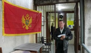 Haos u Šavniku: Deveti put prekinuto glasanje, uništeni glasački listići