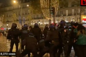Policija koristila suzavac: Haos u Francuskoj, neredi nakon poraza u finalu Mundijala VIDEO