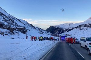 Lavina u Austriji: Najmanje 10 ljudi zatrpano ispod snijega