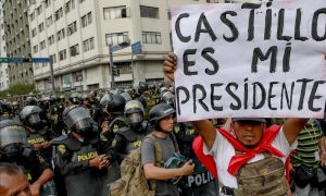 Broj žrtava povećan na 23: Demonstranti ljuti zbog smjene predsjednika