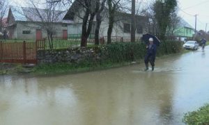 Vanredne mjere odbrane od poplava na Uni i Sunji