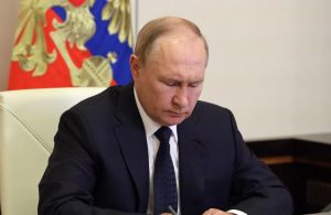 Putin naložio snagama bezbjednosti: Oštro suzbiti djelovanja stranih službi, identifikujte izdajnike