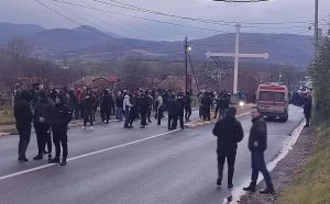 Rakić o uslovima za uklanjanje barikada: Oslobodite uhapšene Srbe i napustite sjever Kosmeta