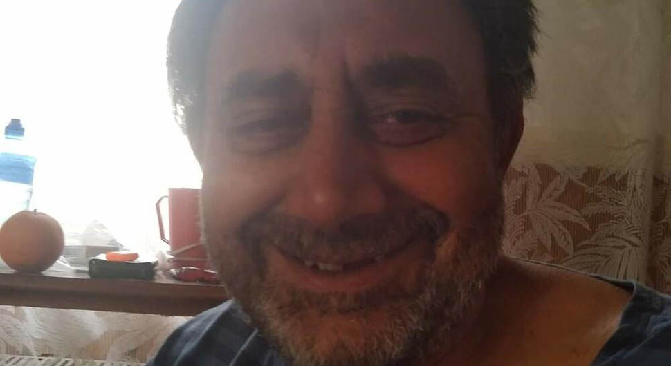 Jer su mu oživjeli suprugu: Ovo je Svetozar Petrović koji je krstom tukao policajce