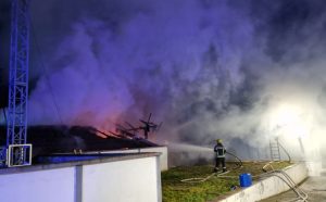 Uznemirujuće scene u Srbiji: Veliki požar i eksplozija VIDEO