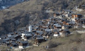 Ponuda za sve: Grad u Švajcarskoj nudi do 55.000 evra ljudima da se dosele