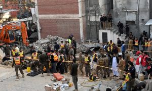 Broj poginulih porastao: U napadu bombaša samoubice stradalo 87 ljudi