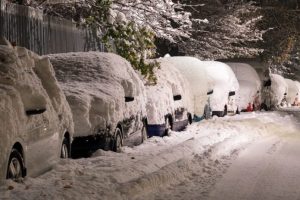 Ove stvari nikako ne ostavljajte u automobilu tokom zime