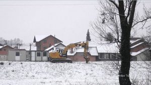 Samo se bager ukazao: Umjesto radova, padaju optužbe zbog mosta u Česmi