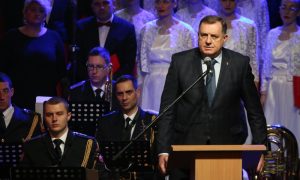 Dodik povodom Dana Republike: Srbi u Brčkom se identifikuju sa Srpskom