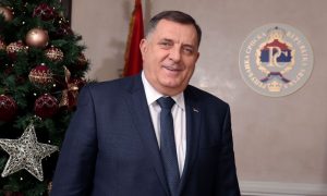 Dodik čestitao Novu godinu po julijanskom kalendaru: Dočekajte je u dobrom zdravlju i raspoloženju