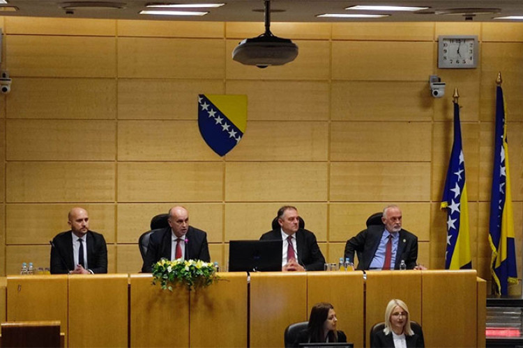 Martinović predsjedavajući: Izabrano rukovodstvo Doma naroda FBiH
