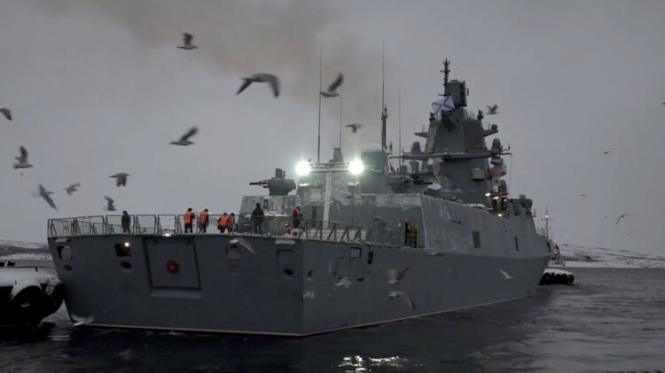 Putin poslao fregatu sa hipersoničnom raketom da patrolira okeanima