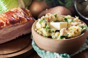Kolkanon s prazilukom: Tradicionalno irsko jelo koje se lako sprema