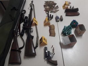Uhapšena Banjalučanka zbog prijetnji: Policija joj pronašla oružje i eksploziv