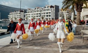 Veselo u Crnoj Gori: Na “Fešti od mimoze” 30.000 posjetilaca