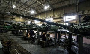 Medvedev potvrdio: Fabrike naoružanja u Rusiji rade neprestano