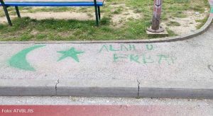 U neposrednoj blizini dječijeg igrališta: U Banjaluci osvanuo grafit “Alahu ekbar“