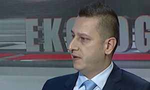 Nikolić tvrdi da je u Sarajevu napadnut Goganović: Sklonjen u vozilo i zaštićen od linča
