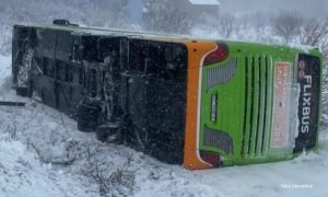 Nova nesreća u Hrvatskoj: Prevrnuo se još jedan autobus