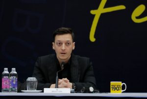 Povrede su učinile svoje: Mesut Ozil završio fudbalsku karijeru