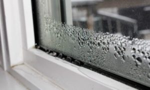 Jednostavan trik: Ovako se možete riješiti kondenza na prozorima