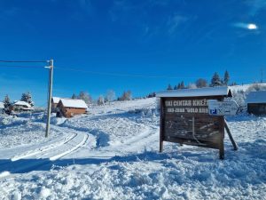 Ski centar Kneževo nudi dnevno i noćno skijanje VIDEO