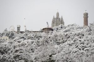 Snježna oluja hara Španijiom: Na Majorci napadao metar snijega