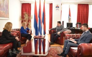 Stevandić sa šefom političkog odjeljenja britanske Ambasade u BiH: Napustiti politiku spoljnih pritisaka