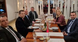 Cvijanovićeva sa ambasadorima u Vašingtonu: “Ugodan i prijateljski razgovor” FOTO