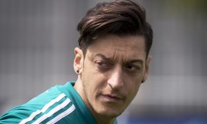 Bivša zvijezda Arsenala i Njemačke: Mesut Ozil završio igračku karijeru