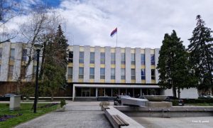 Narodna skupština Srpske: Raspisan tender za nabavku dva nova vozila