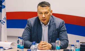 Nešić odgovorio Zvizdiću: Planiraj izložbu i o golgoti 150.000 protjeranih sarajevskih Srba