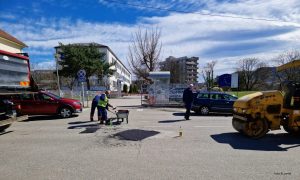 Krpe se rupe po Banjaluci: Evo kad će biti gotovi i radovi kod Gradske uprave FOTO