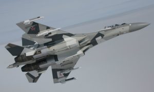 “Suhoji” dominirali: Ruski borbeni avioni presreli američke bombardere