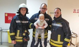 Nesvakidašnja situacija: Bebi se zaglavila ruka, intervenisali vatrogasci