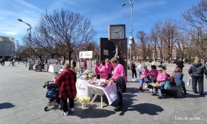 Bolest u porastu, obolijevaju i mlađe djevojke: Dan borbe protiv raka dojke obilježen na Trgu Krajine