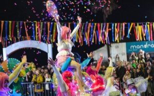 Praznik mimoze: Karneval u Herceg Novom oborio rekord po broju učesnika i zemalja