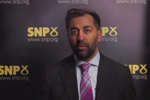 Prvi muslimanski lider Škotske: Ko je novoizabrani lider SNP-a Humza Jusuf