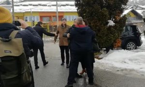 Incident ispred Suda BiH: Dupovac i njegov advokat provocirali Memiće i Ferageta VIDEO