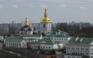 Novi napad Kijeva: Monasi moraju da napuste Kijevsko-pečersku lavru do 4. jula