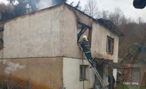 Vlasnik na sreću nije bio unutra: U selu u ovom dijelu Srpske izgorjela kuća