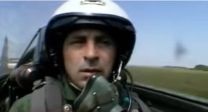 “Majku vam dječiju nećete vi da ginete, ja ću”: Heroj koji se borio sa 14 NATO aviona VIDEO